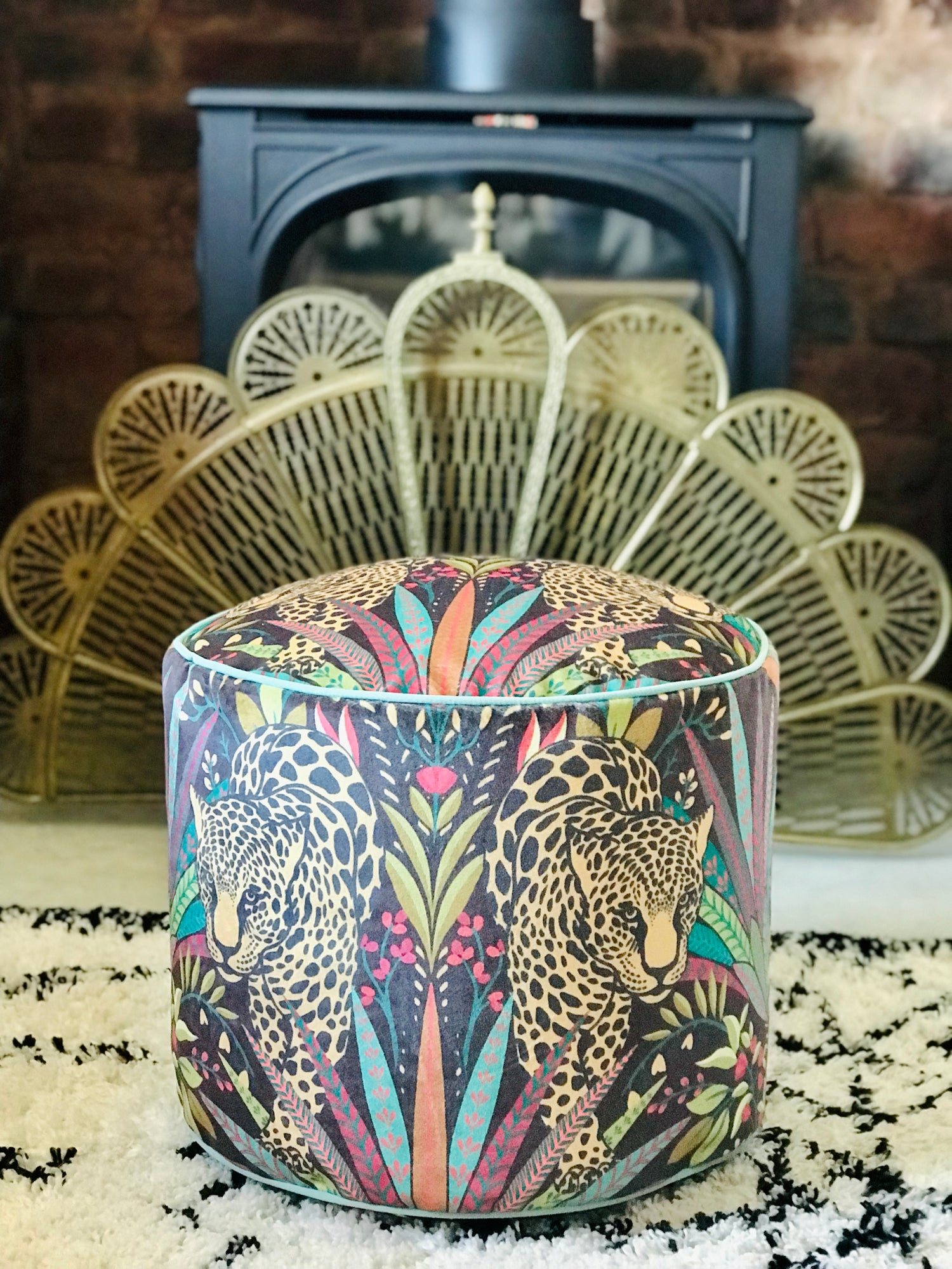 Pouffes